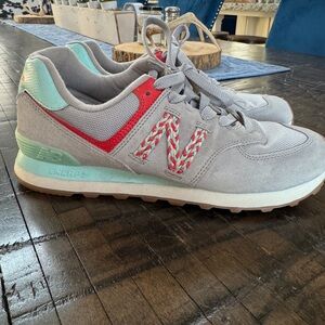 New Balance Women's Gray and Red Sneakers